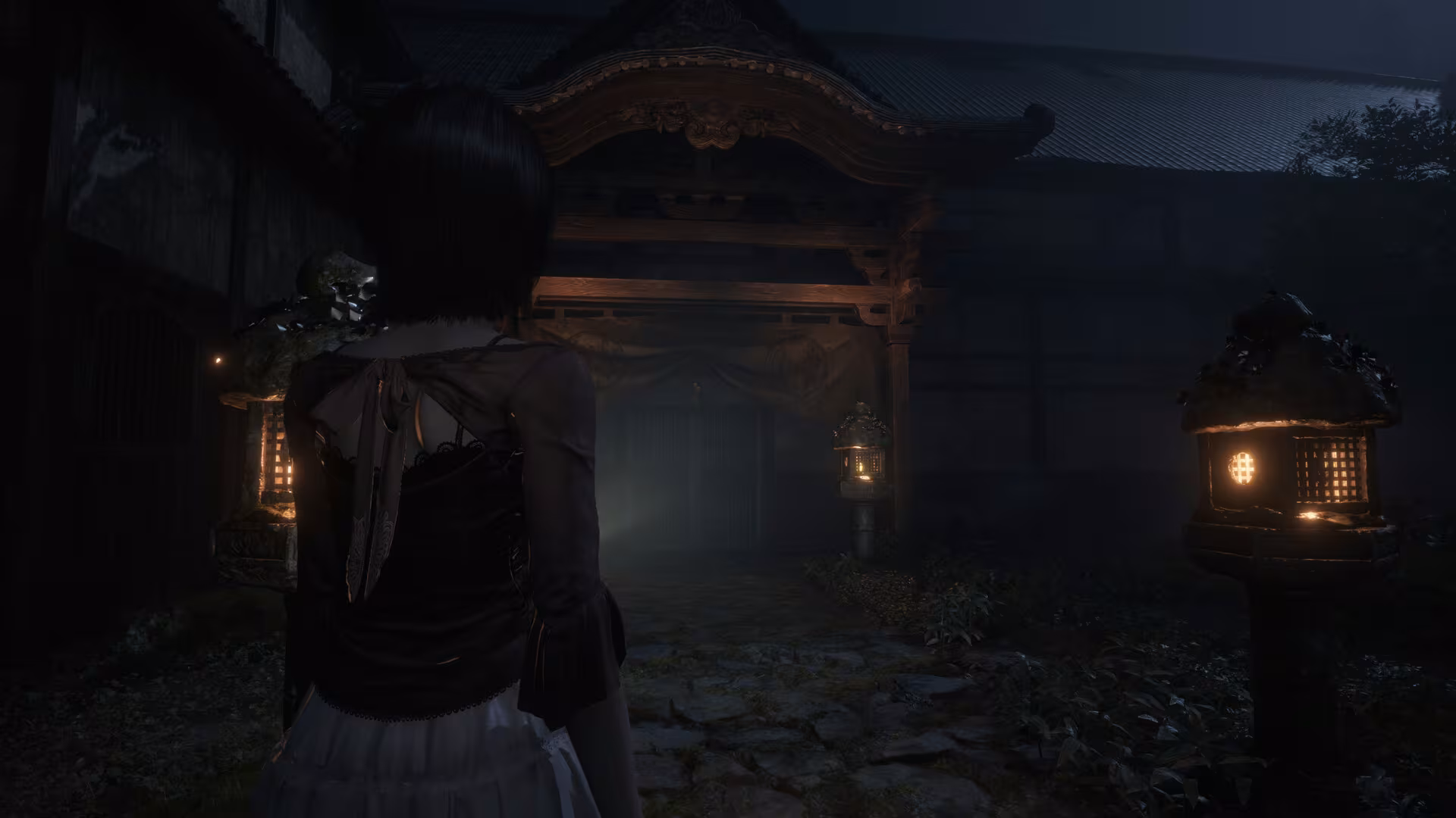 FATAL FRAME II: Crimson Butterfly REMAKE - fatal-frame-ii-crimson-butterfly-remake_1.avif