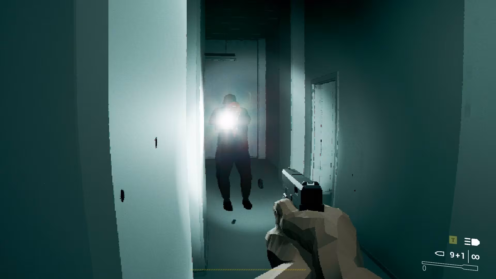 HOLE - hole_4.avif