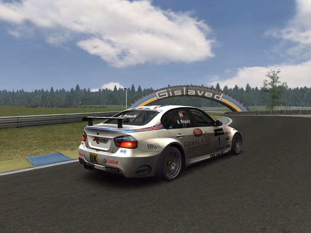 RACE 07 - race-07_2.avif
