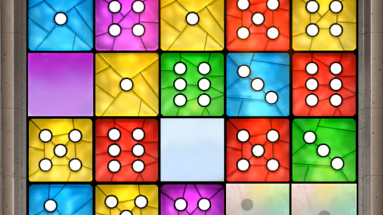 Sagrada - sagrada_6.avif