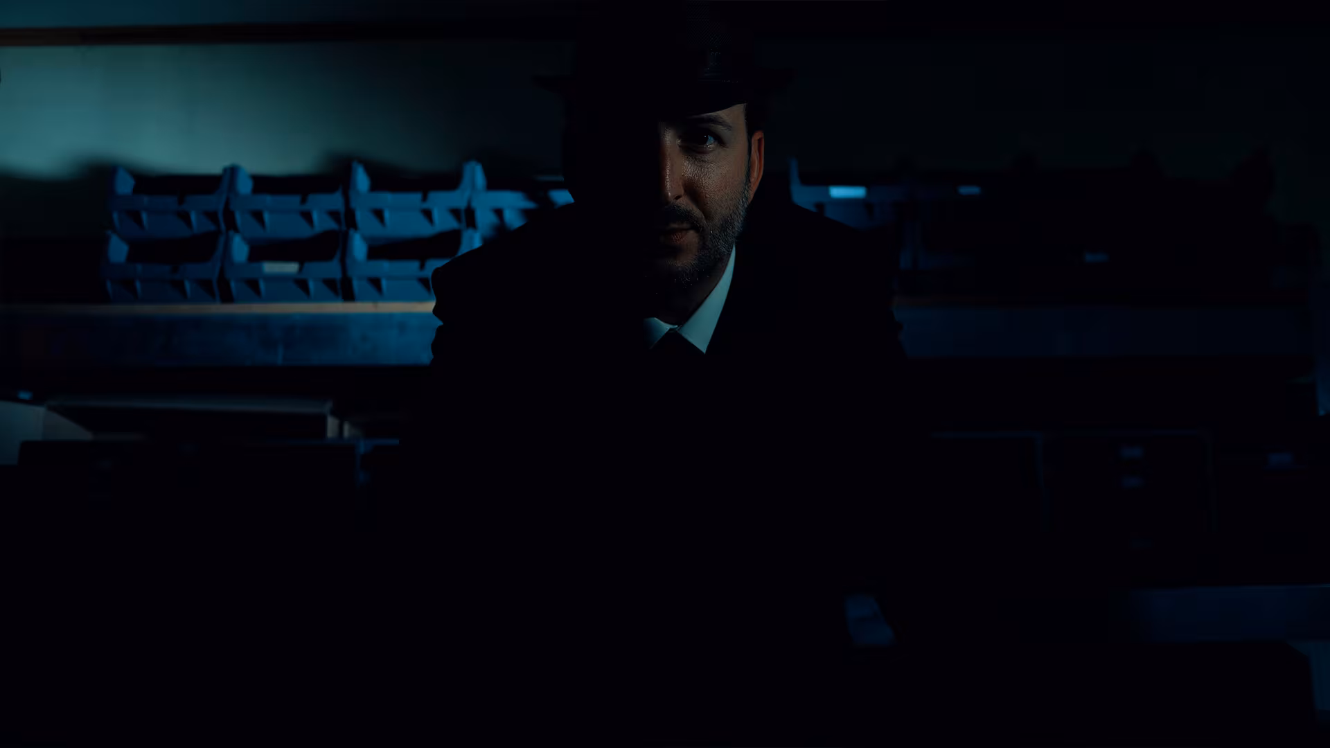 The Shapeshifting Detective - the-shapeshifting-detective_4.avif