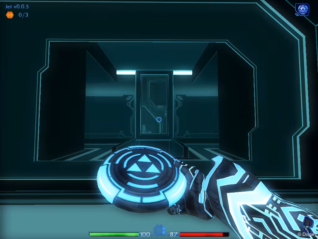 TRON 2.0 - tron-2-0_2.avif